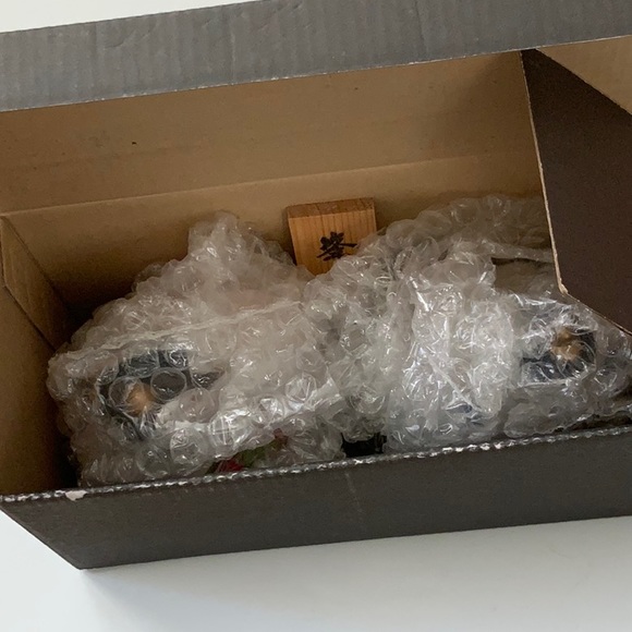 Porcelain Japanese Wedding Dolls Decor - Picture 11 of 11